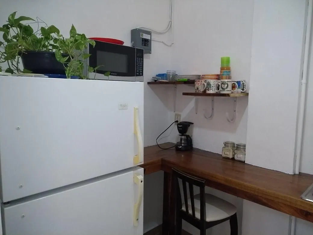 Hostal Albergue Casa Adriana Puerto Vallarta México